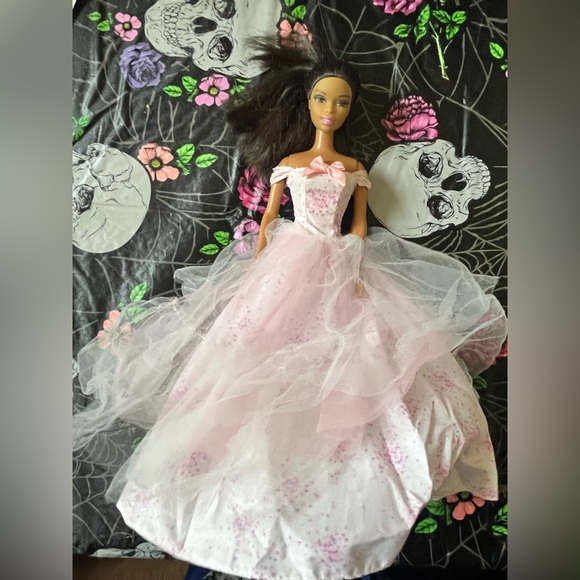 Barbie African-American, ballet doll with gorgeous vintage dress. - Picture 3 of 11